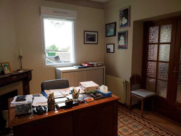 A 8 kms de Verneuil sur Avre, Maison avec dependances fort potentiel