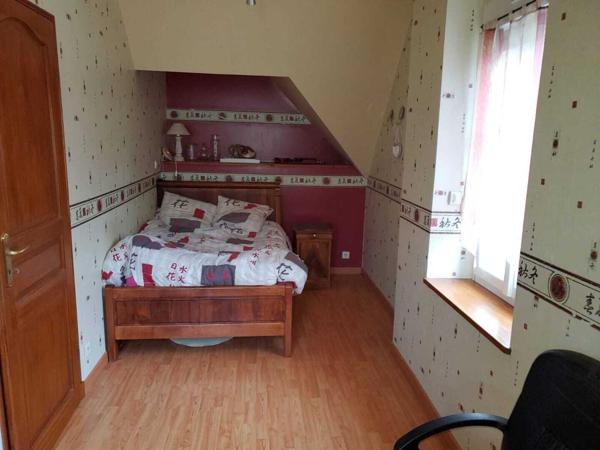 A 8 kms de Verneuil sur Avre, Maison avec dependances fort potentiel