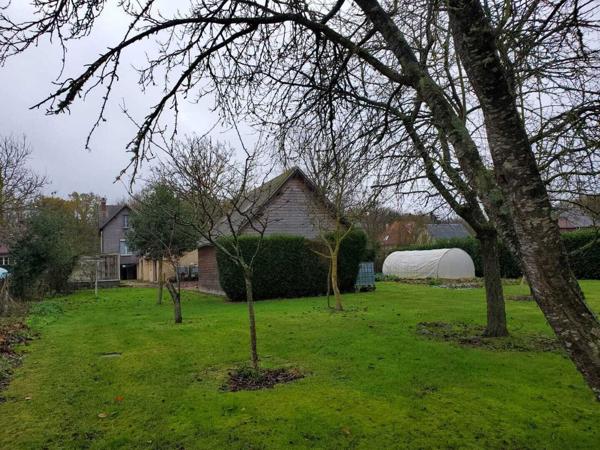 A 8 kms de Verneuil sur Avre, Maison avec dependances fort potentiel