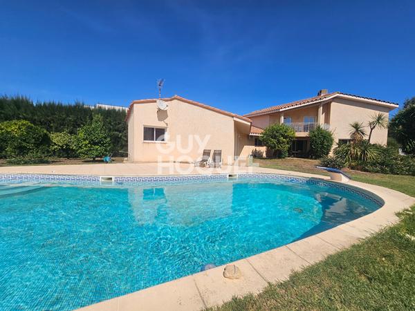 Grande propriété familiale avec piscine à Villelongue-de-la-Salanque