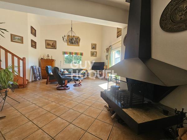 Grande propriété familiale avec piscine à Villelongue-de-la-Salanque