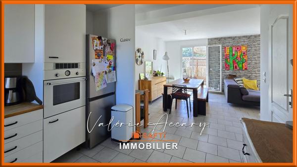 CUERS: Maison de 82 m² sur un terrain de 110 m², 3 chambres, garage...