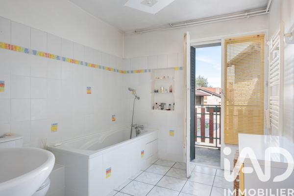 Maison à vendre 6 pièces 99 m² Seyssins