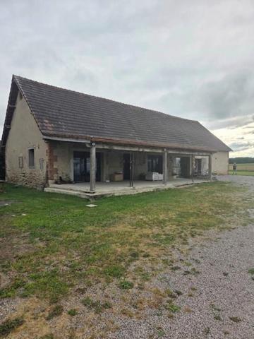 Maison 210 m² plain pied secteur calme avec garage 200 m²