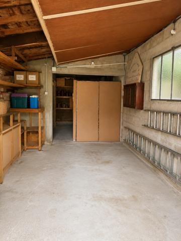 Immeuble 163.4 m²