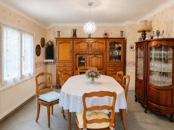 Immeuble 163.4 m²