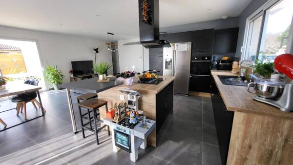 Maison contemporaine récente, 106m2 proche Bergerac