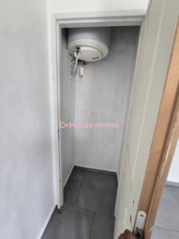 Immeuble à vendre 10 pièces de 720 m²