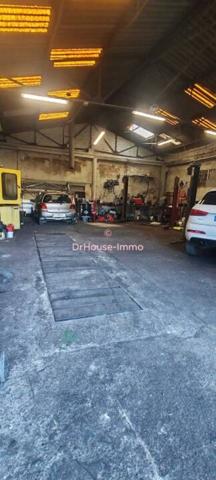 Immeuble à vendre 10 pièces de 720 m²