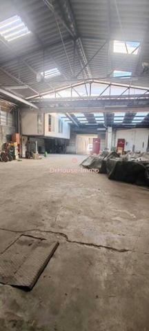 Immeuble à vendre 10 pièces de 720 m²