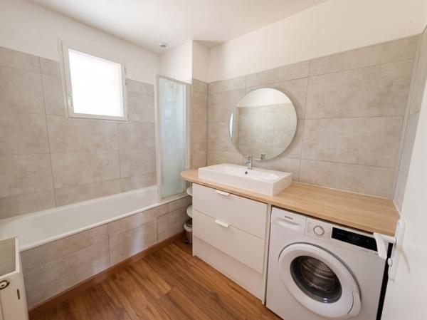 Maison à vendre 245 000 € L'Isle-d'Abeau 4 p 82 m² DPE D