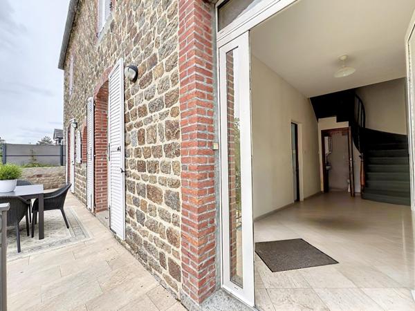 Maison à DUCEY-LES CHERIS, 50220 - 11 pièces 270m²