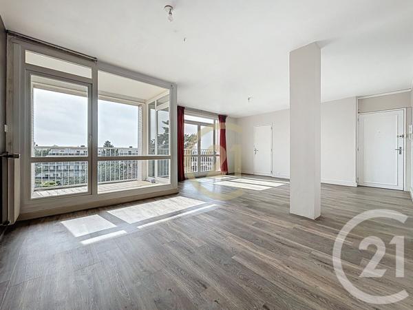 Appartement F4 à vendre  4 pièces - 74,80 m2 VERSAILLES - 78