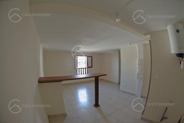 Location Appartement 2 Pièce(s) CAYENNE (97300) 643 €