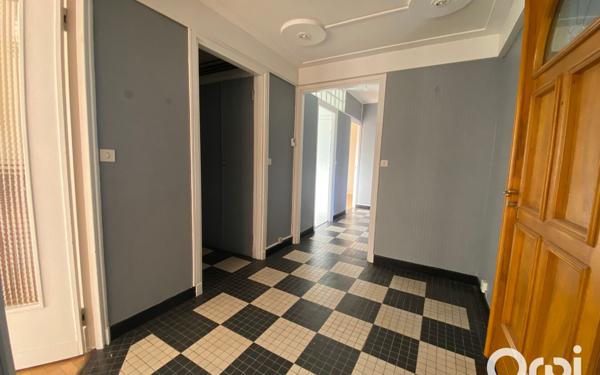 Appartement à louer    4 pièces • 119,57 m2 Calais