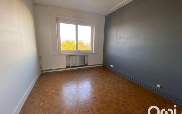 Appartement à louer    4 pièces • 119,57 m2 Calais