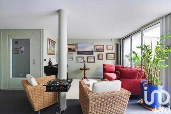 Maison d’architecte 9 pièces de 450 m² à Paris (75020)