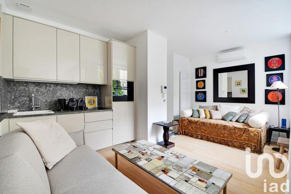 Maison d’architecte 9 pièces de 450 m² à Paris (75020)