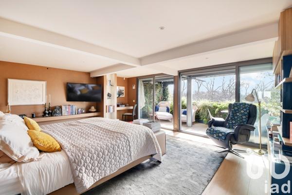 Maison d’architecte 9 pièces de 450 m² à Paris (75020)