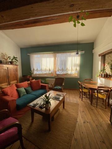 Maison centre ville ,à vendre 4 pièces REVEL (31)