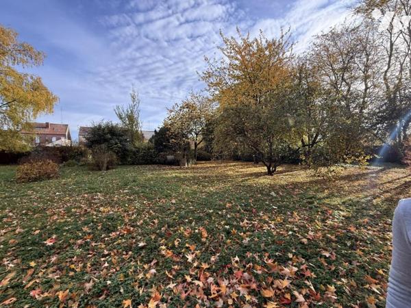 Terrain à bâtir de 1807 m²