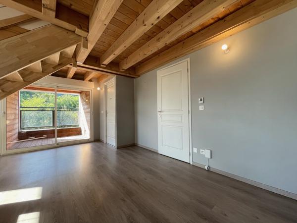 La Motte-Servolex (73290) Très bel appartement T4 en duplex (2015) - à 5mn du lac du Bourget et à 3mn de la Motte Servolex - Savoie