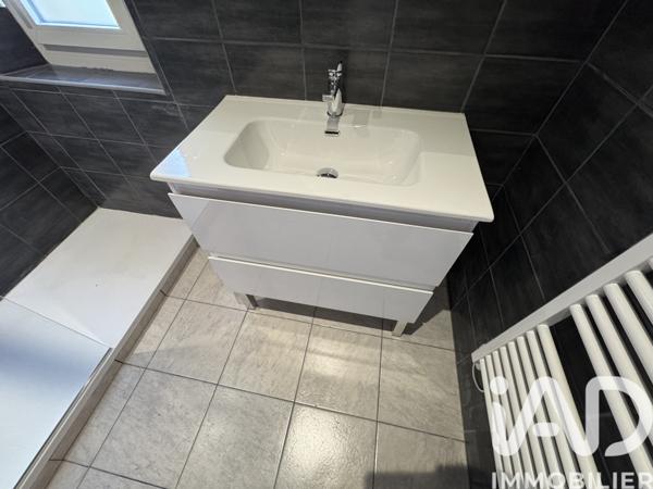 Location appartement 4 pièces 77 m² Manosque