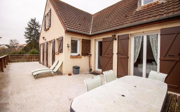 Maison à vendre    6 pièces • 150 m2 Osny