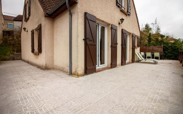 Maison à vendre    6 pièces • 150 m2 Osny