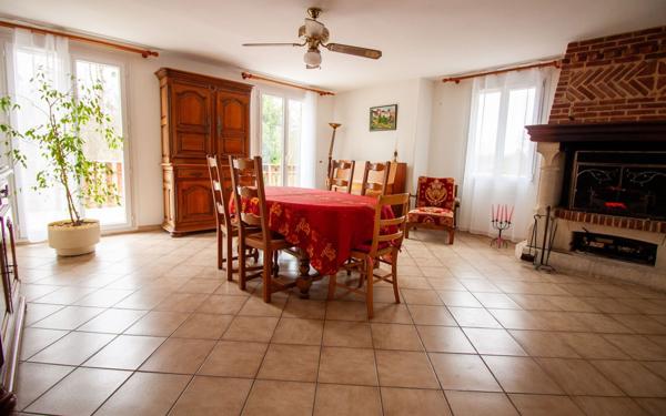 Maison à vendre    6 pièces • 150 m2 Osny