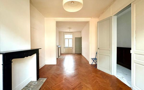 Maison à vendre    5 pièces •  Valenciennes