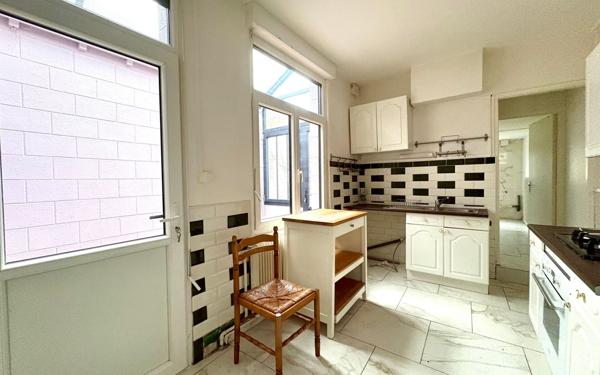 Maison à vendre    5 pièces •  Valenciennes