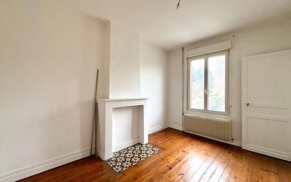 Maison à vendre    5 pièces •  Valenciennes