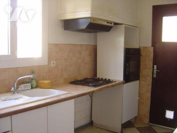 A VENDRE/MAISON/HYERES : quartier l'Aygade, lotissement "Compensation de l'Aygade" : idéalement...