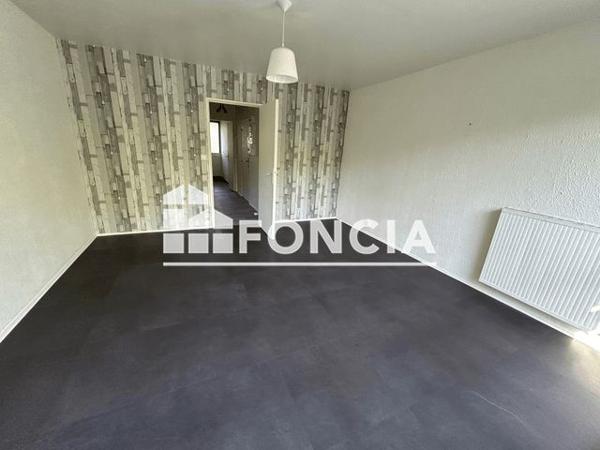 Location Studio 34.29 m² - 10 RUE DE L'ERMITAGE STE CATHERINE Lormont 33310