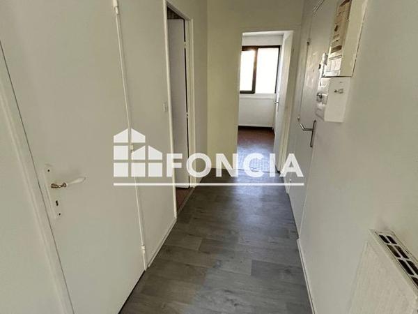 Location Studio 34.29 m² - 10 RUE DE L'ERMITAGE STE CATHERINE Lormont 33310