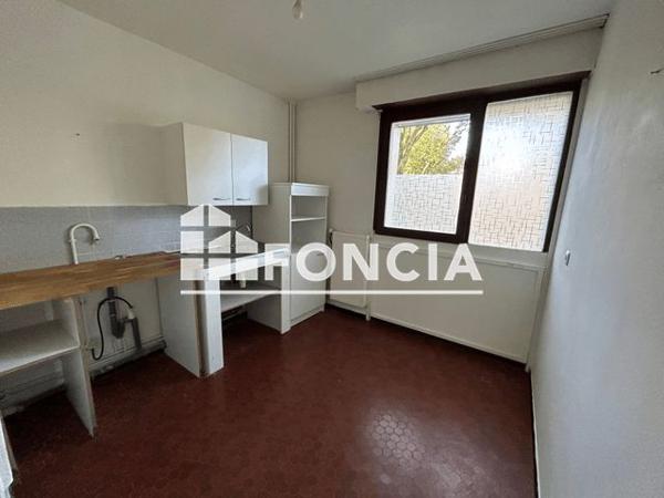 Location Studio 34.29 m² - 10 RUE DE L'ERMITAGE STE CATHERINE Lormont 33310