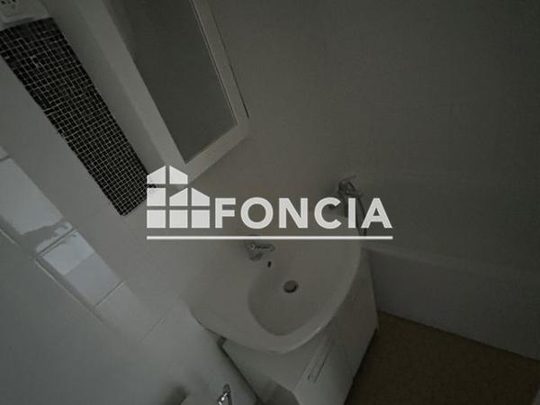 Location Studio 34.29 m² - 10 RUE DE L'ERMITAGE STE CATHERINE Lormont 33310