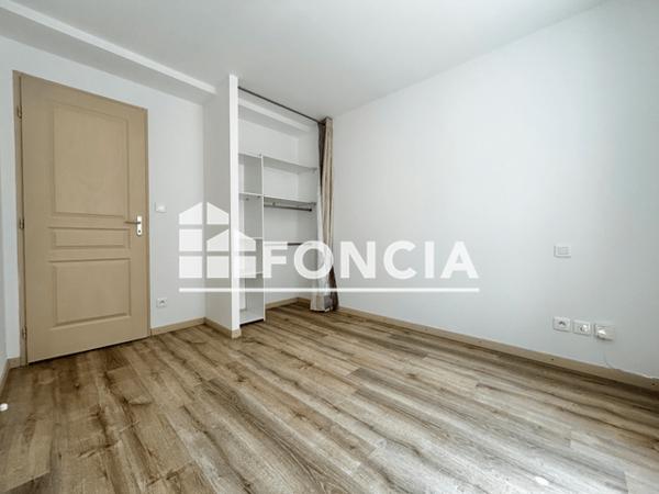 Location Appartement 3 pièces 51.19 m² - 29 RUE MAUCONSEIL Limoux 11300