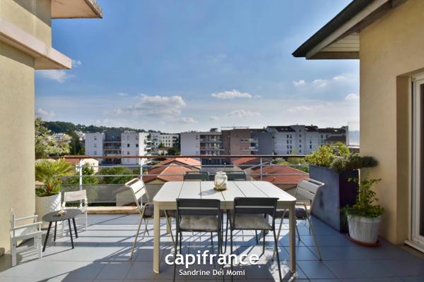 Tassin la demi lune - Appartement T4 de 101m² avec terrasse de 18m² avec garage de 43m² et place de stationnement