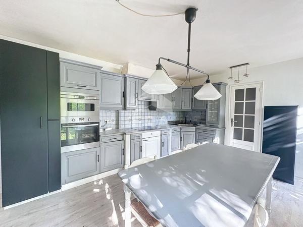 A VENDRE MAISON 6 PIECES 172 m2