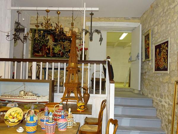 Immeuble Montignac Lascaux 13 pièce(s) 381m2