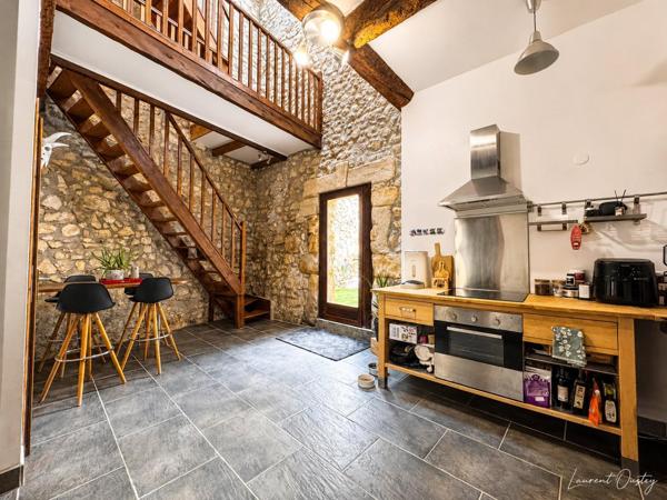 Maison de caractère 117 m² – Cour 40 m² – Terrasse – Garage 33 m²