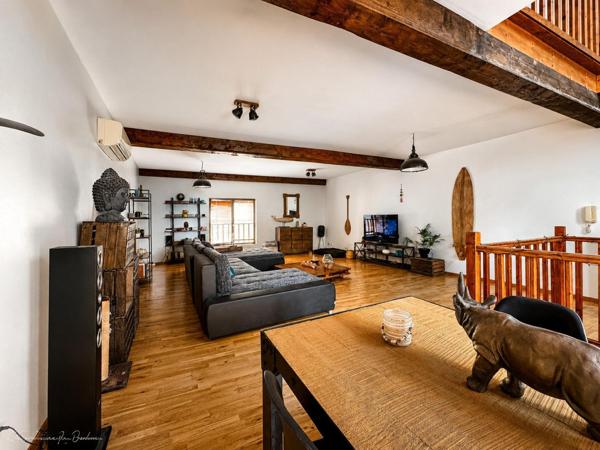 Maison de caractère 117 m² – Cour 40 m² – Terrasse – Garage 33 m²