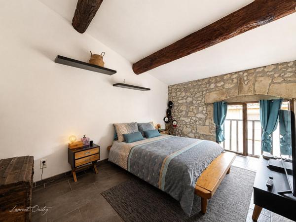 Maison de caractère 117 m² – Cour 40 m² – Terrasse – Garage 33 m²
