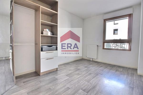 3 pièces 67 m² Balcon 19 m² vue Seine ? Résidence récente avec parking