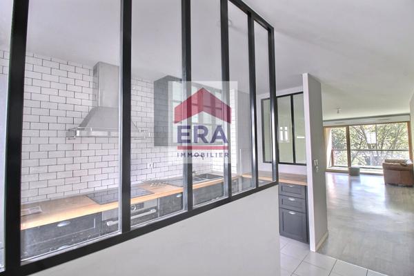 3 pièces 67 m² Balcon 19 m² vue Seine ? Résidence récente avec parking