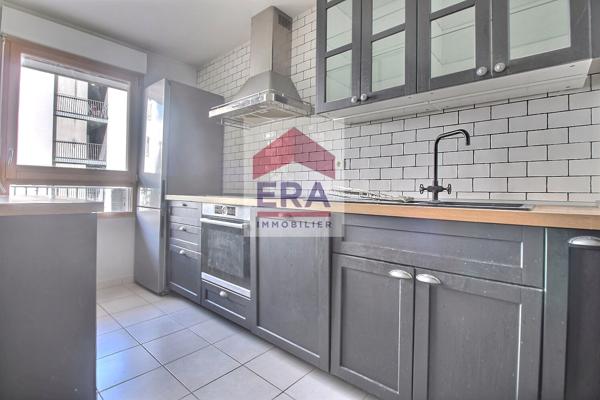 3 pièces 67 m² Balcon 19 m² vue Seine ? Résidence récente avec parking