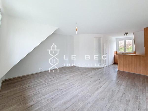 HENNEBONT : Bel appartement T2 dans une petite copropriété