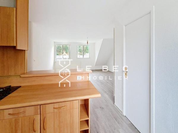 HENNEBONT : Bel appartement T2 dans une petite copropriété